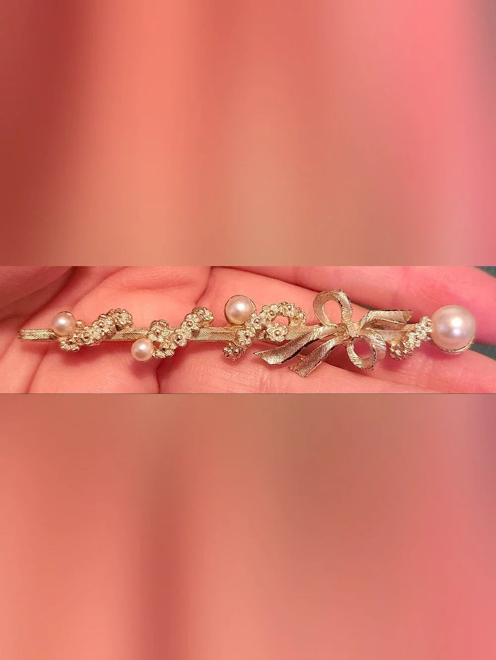 Vintags BSK Faux Pearl & Garland Scepter Brooch